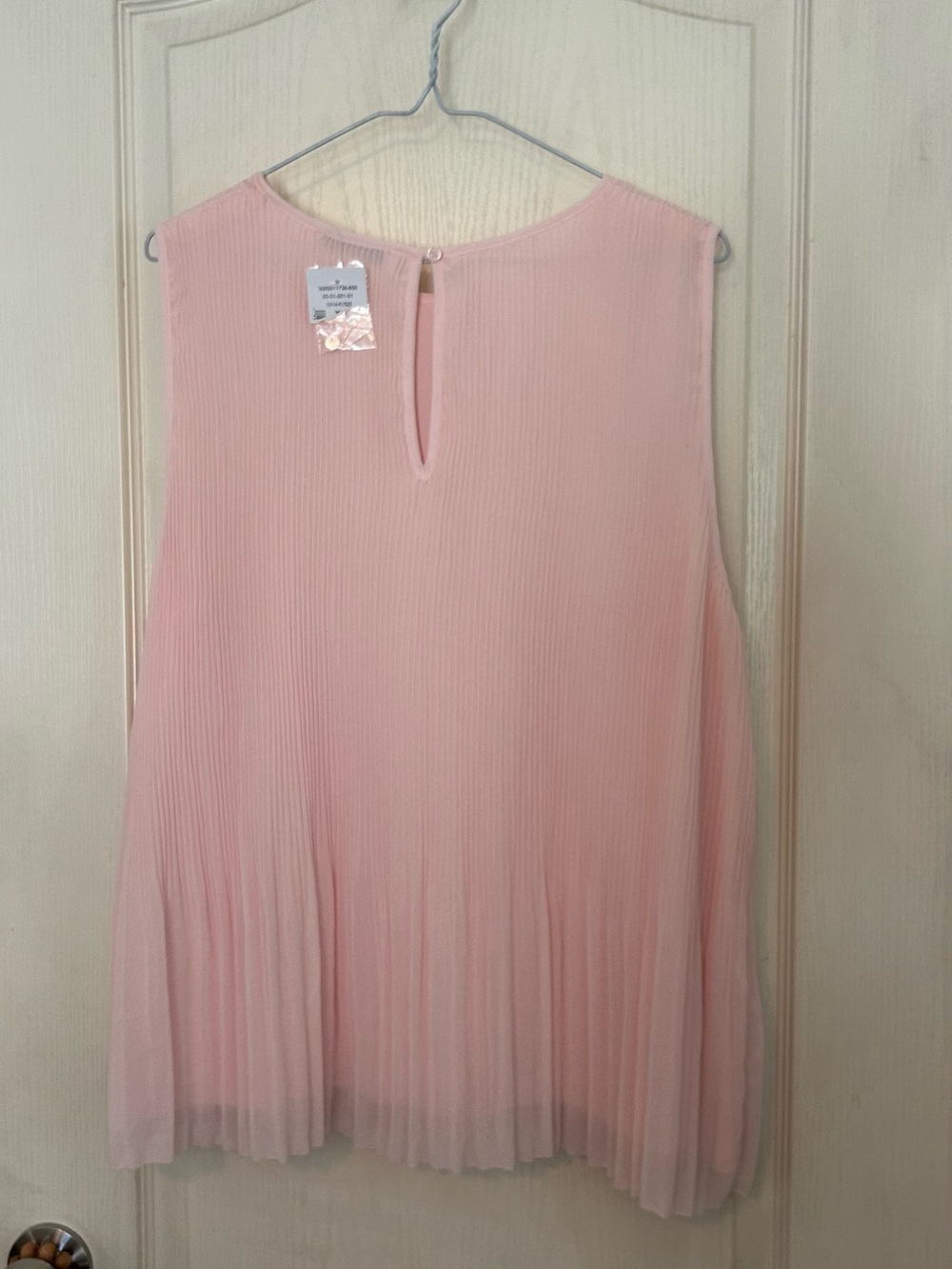 NWT Ricki's Pink Pleated Sleeveless Blouse - Picture 2 of 6